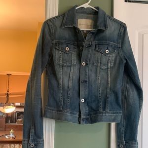 Women’s jean jacket